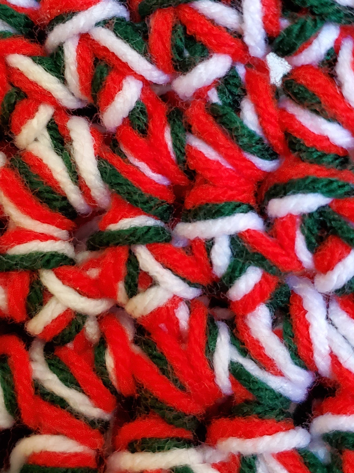 Mini Chunky Infinity Scarf - Red, White, & Green