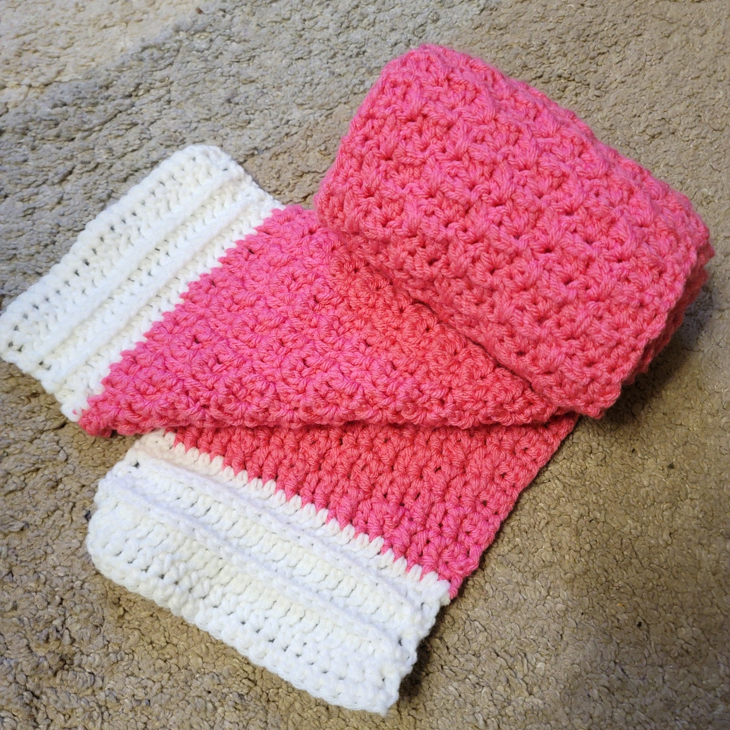 Pink and White Barbed Stitch Scarf