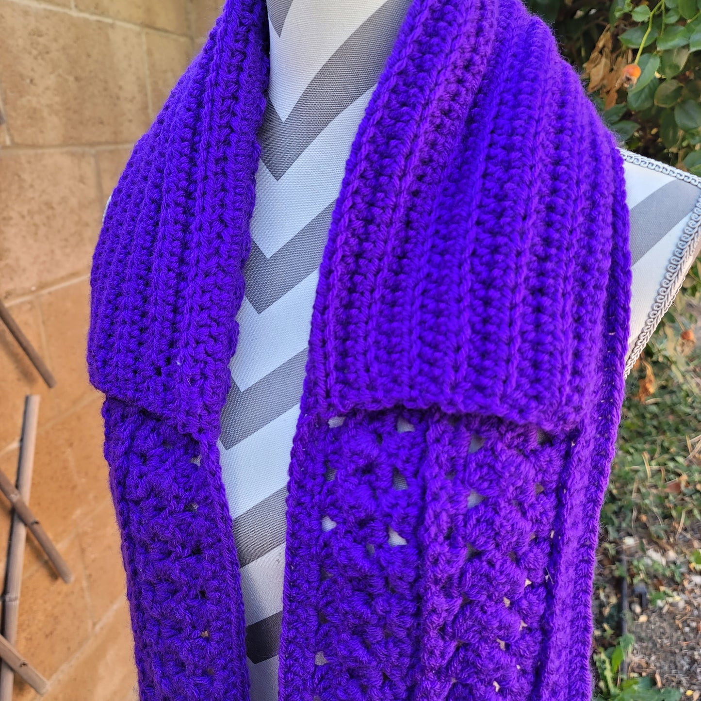 Cuddlesome Pocket Scarf - Purple