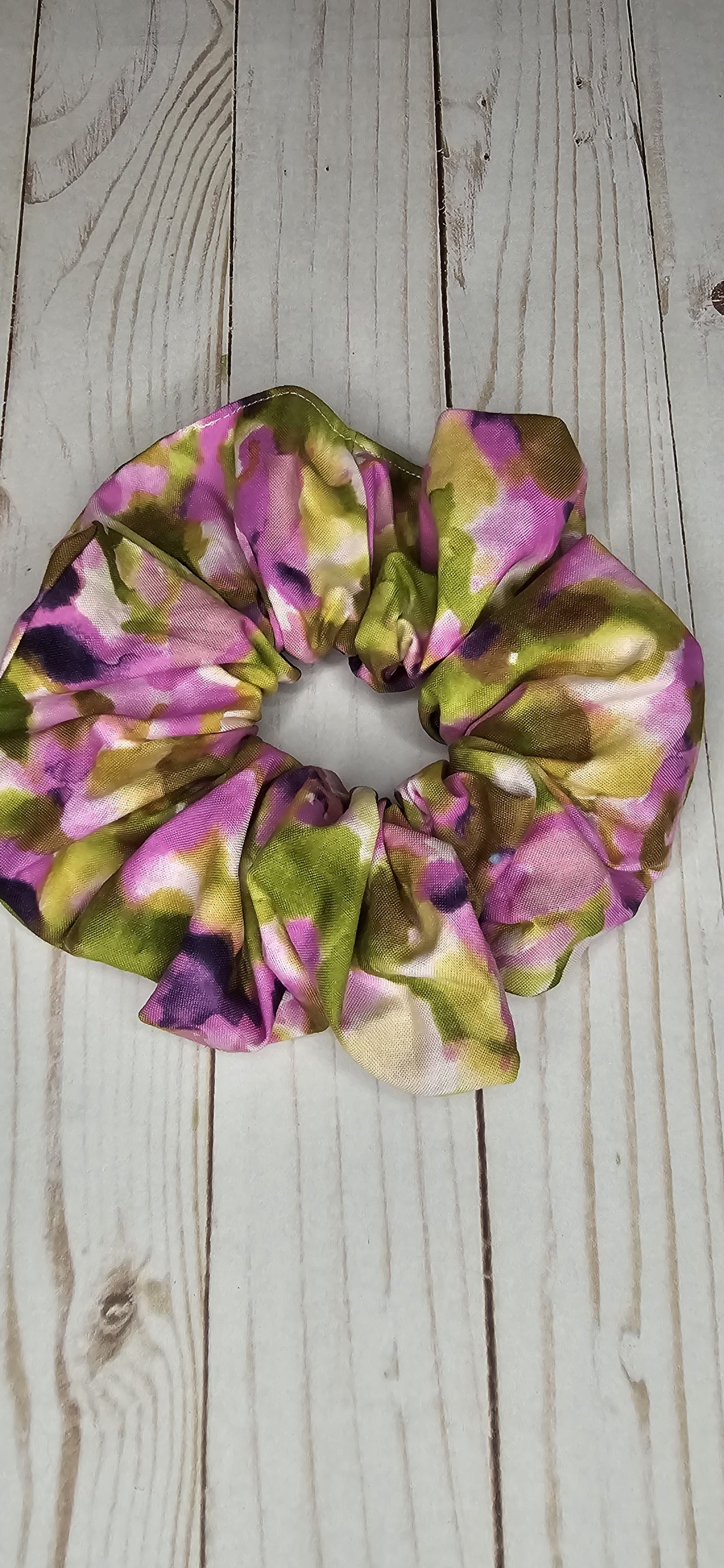 Jumbo Scrunchie - Purple Water Color