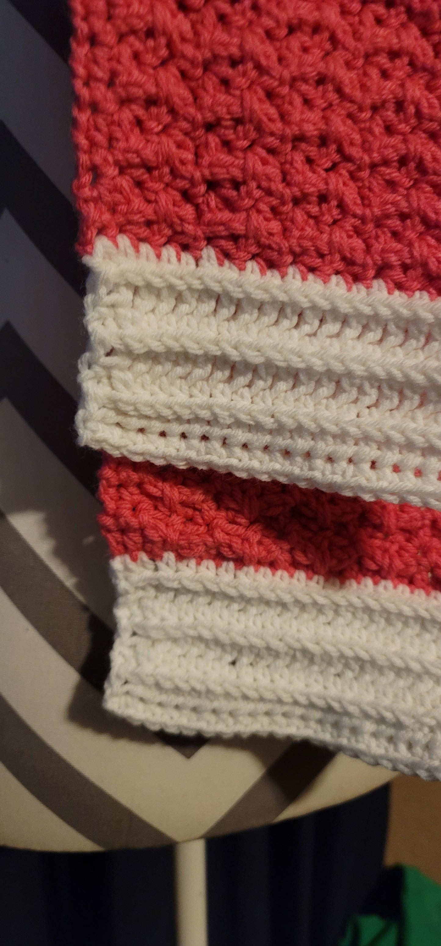 Pink and White Barbed Stitch Scarf